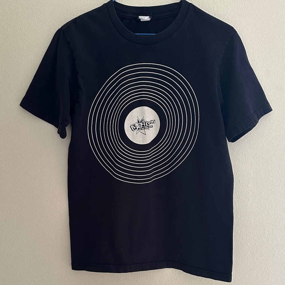 Volcom Vintage Black Crew Neck Tee Small